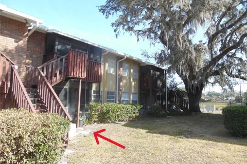 Condo in Leesburg, Florida, 2 bedrooms  № 1560572 - photo 22