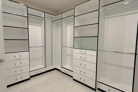 Casa en venta en Winter Garden, Florida, 5 dormitorios, 337.89 m2 № 1535986 - foto 19