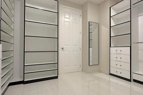 Casa en venta en Winter Garden, Florida, 5 dormitorios, 337.89 m2 № 1535986 - foto 15