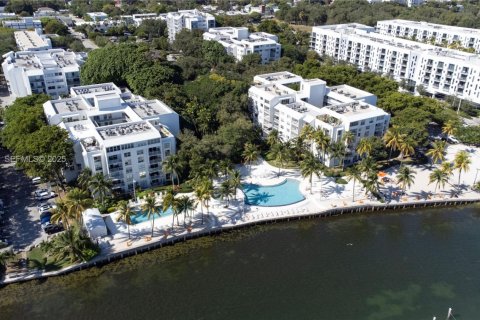 Снять в аренду кондоминиум в Майами, Флорида 1 спальня, 68.84м2, № 1987204 - фото 11