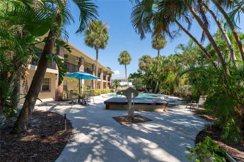Copropriété à vendre à Tampa, Floride: 2 chambres, 79.71 m2 № 1898853 - photo 28