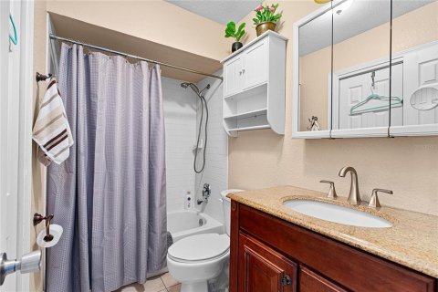 Copropriété à vendre à Tampa, Floride: 2 chambres, 79.71 m2 № 1898853 - photo 24
