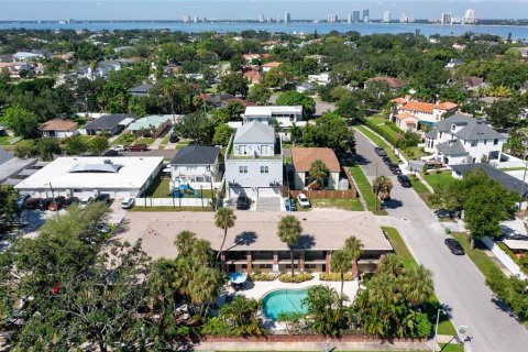 Copropriété à vendre à Tampa, Floride: 2 chambres, 79.71 m2 № 1898853 - photo 3