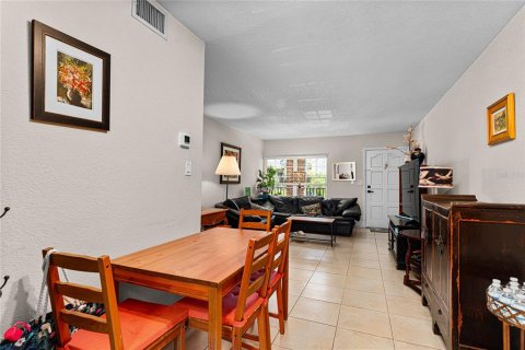 Copropriété à vendre à Tampa, Floride: 2 chambres, 79.71 m2 № 1898853 - photo 13
