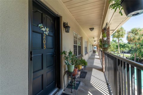 Copropriété à vendre à Tampa, Floride: 2 chambres, 79.71 m2 № 1898853 - photo 1