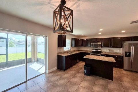 Casa en venta en Groveland, Florida, 5 dormitorios, 251.21 m2 № 2383643 - foto 23