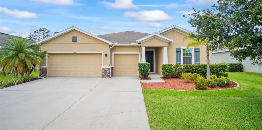 Casa en Bradenton, Florida 4 dormitorios, 261.06 m2 № 1787482
