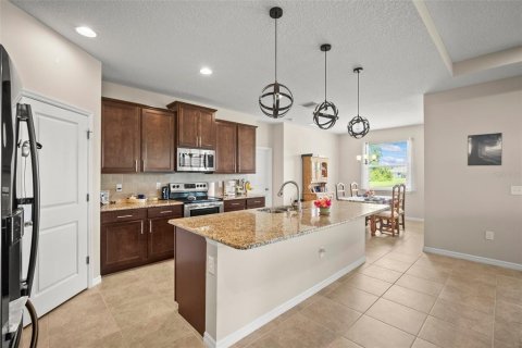 Casa en venta en Bradenton, Florida, 4 dormitorios, 261.06 m2 № 1787482 - foto 10