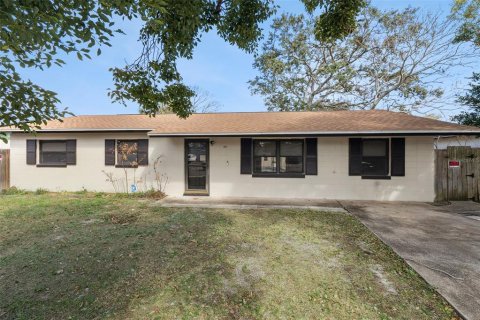 House in Ormond Beach, Florida 3 bedrooms, 123.1 sq.m. № 2232275