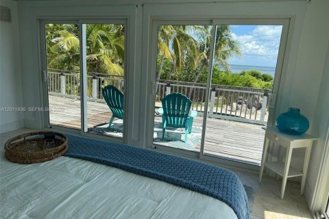 Casa en venta en Key Largo, Florida, 2 dormitorios № 2074701 - foto 8