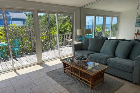 Casa en venta en Key Largo, Florida, 2 dormitorios № 2074701 - foto 6