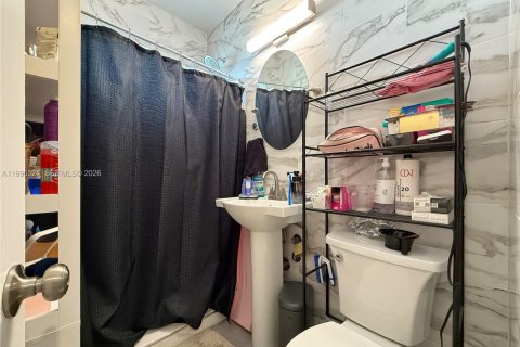 Купить коммерческую недвижимость в Майами, Флорида 136.75м2, № 2058439 - фото 21