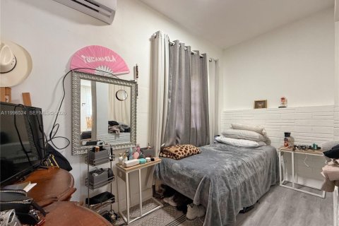 Купить коммерческую недвижимость в Майами, Флорида 136.75м2, № 2058439 - фото 23