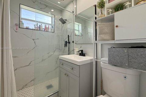 Купить коммерческую недвижимость в Майами, Флорида 136.75м2, № 2058439 - фото 6