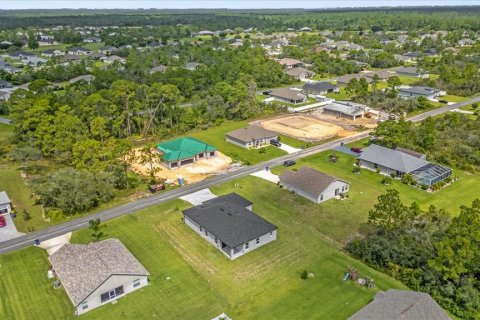 House in Sebring, Florida 4 bedrooms, 184.88 sq.m. № 1757432 - photo 29