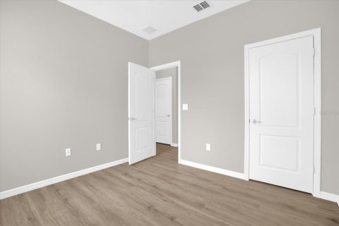 House in Sebring, Florida 4 bedrooms, 184.88 sq.m. № 1757432 - photo 20