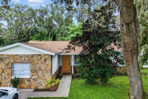 Villa ou maison à vendre à Clearwater, Floride: 4 chambres, 119.66 m2 № 1898933 - photo 1