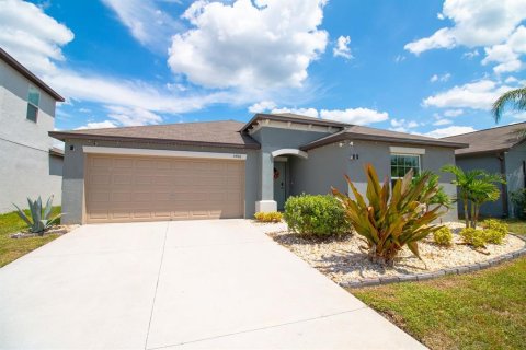 House in Wimauma, Florida 4 bedrooms, 179.77 sq.m. № 2308062 - photo 2