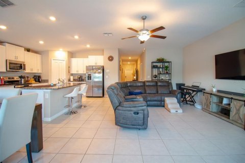 House in Wimauma, Florida 4 bedrooms, 179.77 sq.m. № 2308062 - photo 10