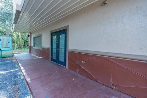 Propiedad comercial en venta en Minneola, Florida, 929.02 m2 № 1914660 - foto 6