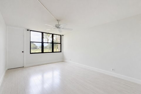 Купить кондоминиум в Уэстон, Флорида 3 комнаты, 118.26м2, № 2323706 - фото 14