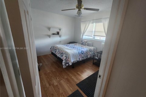 Condominio en alquiler en Margate, Florida, 2 dormitorios, 91.97 m2 № 2006342 - foto 11