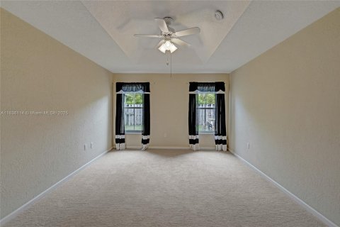 Casa en venta en Davie, Florida, 3 dormitorios, 168.62 m2 № 1825828 - foto 5