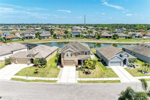 Снять в аренду виллу или дом в Парриш, Флорида 7 комнат, 242.47м2, № 2110100 - фото 3