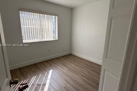 Townhouse in Florida City, Florida 4 bedrooms, 158.96 sq.m. № 2038583 - photo 7