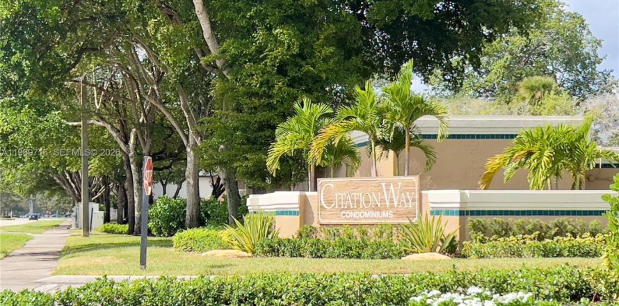 Condo à Coral Springs, Floride, 2 chambres  № 2033254