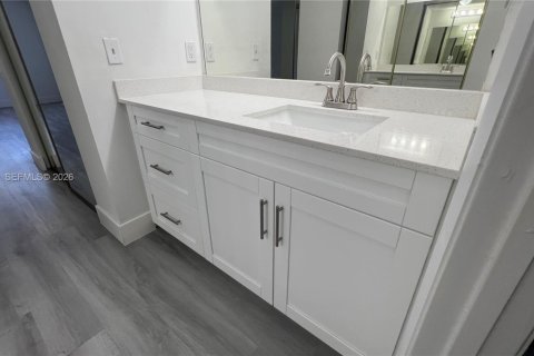 Copropriété à louer à Coral Springs, Floride: 2 chambres, 78.97 m2 № 2033254 - photo 11