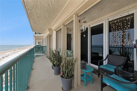 Condo à Daytona Beach Shores, Floride, 3 chambres  № 2314502