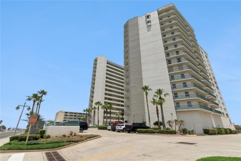Copropriété à vendre à Daytona Beach Shores, Floride: 3 chambres, 199.83 m2 № 2314502 - photo 27