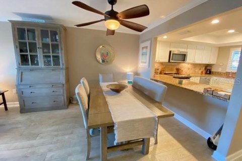 Condominio en alquiler en Bradenton, Florida, 2 dormitorios, 101.45 m2 № 1395525 - foto 4