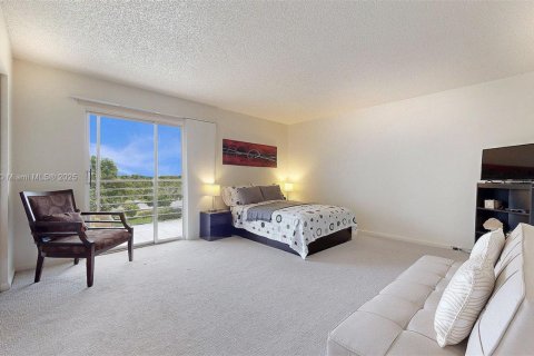 Condo in Boca Raton, Florida, 1 bedroom № 1977832 - photo 16