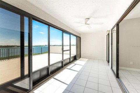 Copropriété à vendre à Englewood, Floride: 2 chambres, 99.41 m2 № 2381373 - photo 30