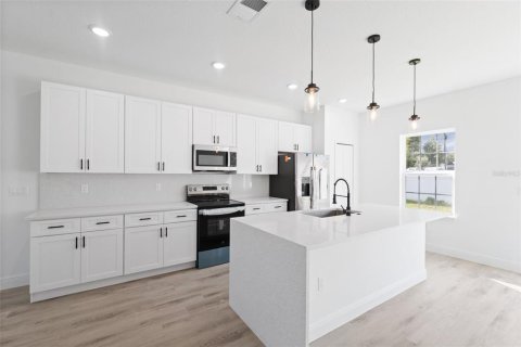 Casa en venta en Ocala, Florida, 4 dormitorios, 164.81 m2 № 1912569 - foto 8
