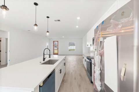Casa en venta en Ocala, Florida, 4 dormitorios, 164.81 m2 № 1912569 - foto 12
