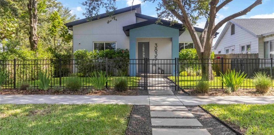 Casa en Saint Petersburg, Florida 3 dormitorios, 206.43 m2 № 1839802