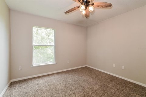 Villa ou maison à vendre à Kissimmee, Floride: 5 chambres, 238.39 m2 № 2275776 - photo 15