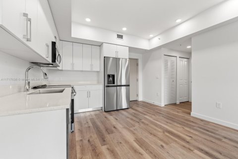 Appartement à louer à Miami, Floride: 2 chambres, 84.54 m2 № 1764365 - photo 8