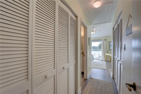 Townhouse in Indian Shores, Florida 3 bedrooms, 139.35 sq.m. № 1866804 - photo 21