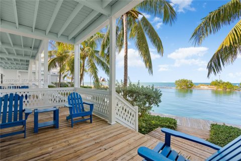 Touwnhouse à vendre à Marathon, Floride: 3 chambres, 122.63 m2 № 2154031 - photo 13