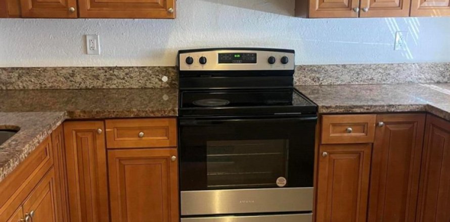 Condo à Sunrise, Floride, 2 chambres  № 2187231