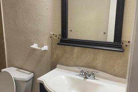Copropriété à louer à Sunrise, Floride: 2 chambres, 92.16 m2 № 2187231 - photo 7