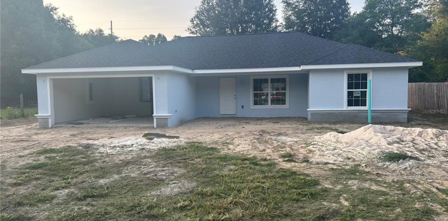 House in Summerfield, Florida 3 bedrooms, 111.76 sq.m. № 1734565