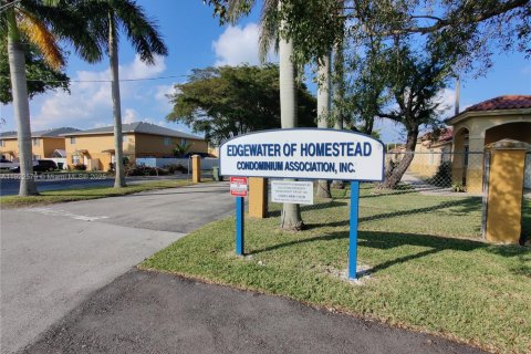 Снять в аренду кондоминиум в Хомстед, Флорида 3 спальни, 111.67м2, № 1977103 - фото 19