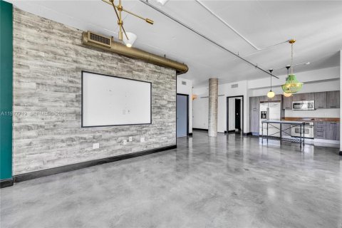 Купить кондоминиум в Майами, Флорида 2 спальни, 117.52м2, № 2042368 - фото 15