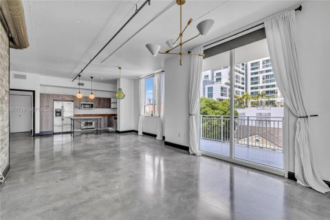 Купить кондоминиум в Майами, Флорида 2 спальни, 117.52м2, № 2042368 - фото 9