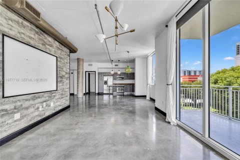 Купить кондоминиум в Майами, Флорида 2 спальни, 117.52м2, № 2042368 - фото 10